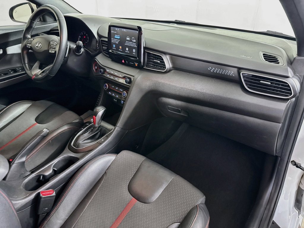 Used 2019 Hyundai Veloster Turbo FWD image 35