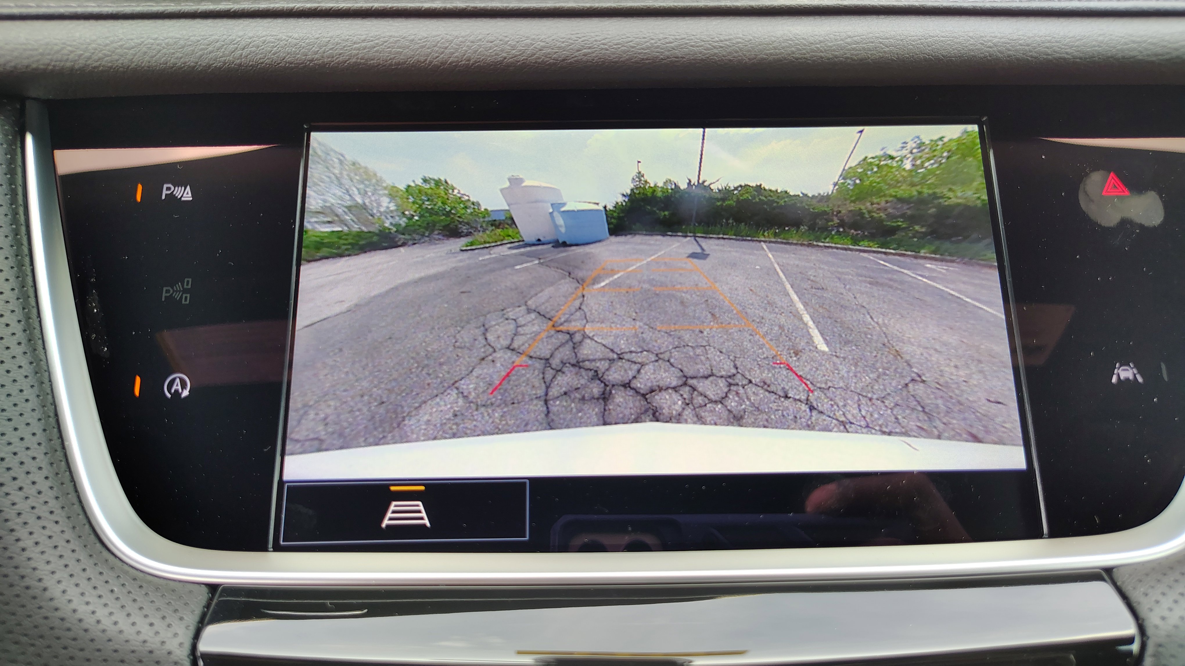 New 2025 Cadillac XT6 Luxury w/ LPO, Premium Carpet Package image 26