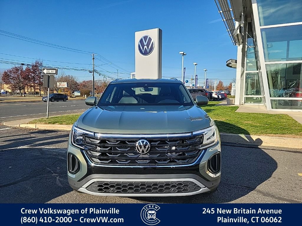 New 2026 Volkswagen Atlas Cross Sport SE image 2