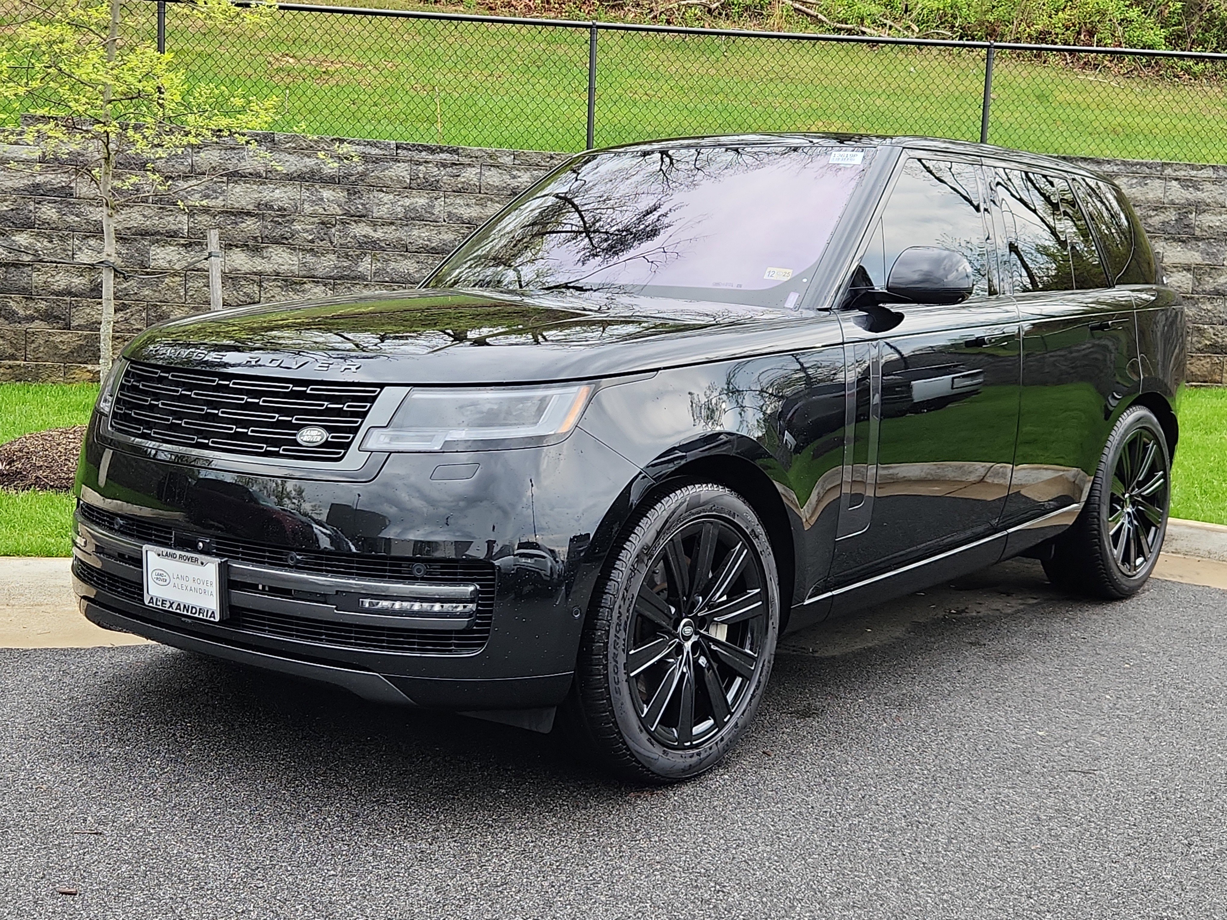 Certified 2023 Land Rover Range Rover SE