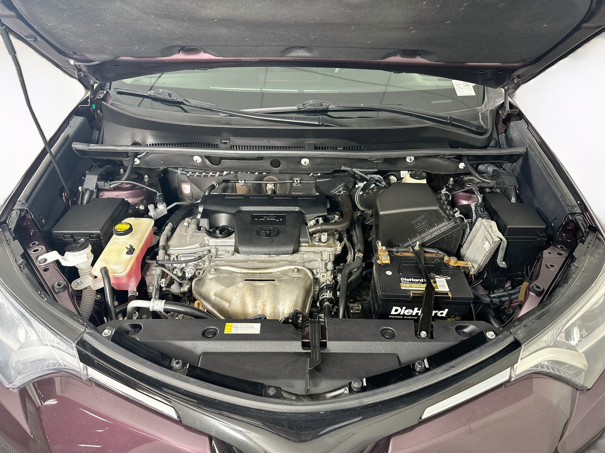 Used 2017 Toyota RAV4 LE w/ Carpet Mat Package AWD/4WD image 30