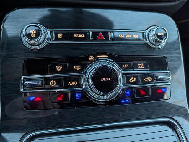 Used 2023 Lincoln Nautilus Reserve image 36