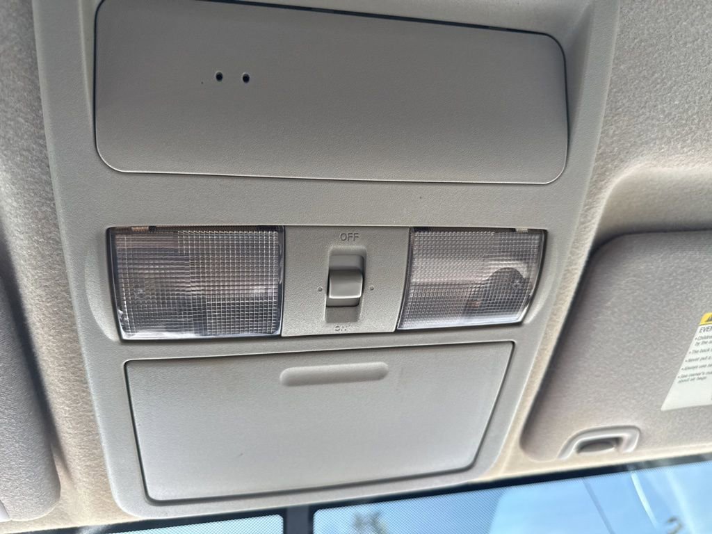 Used 2017 Nissan Frontier SV image 29