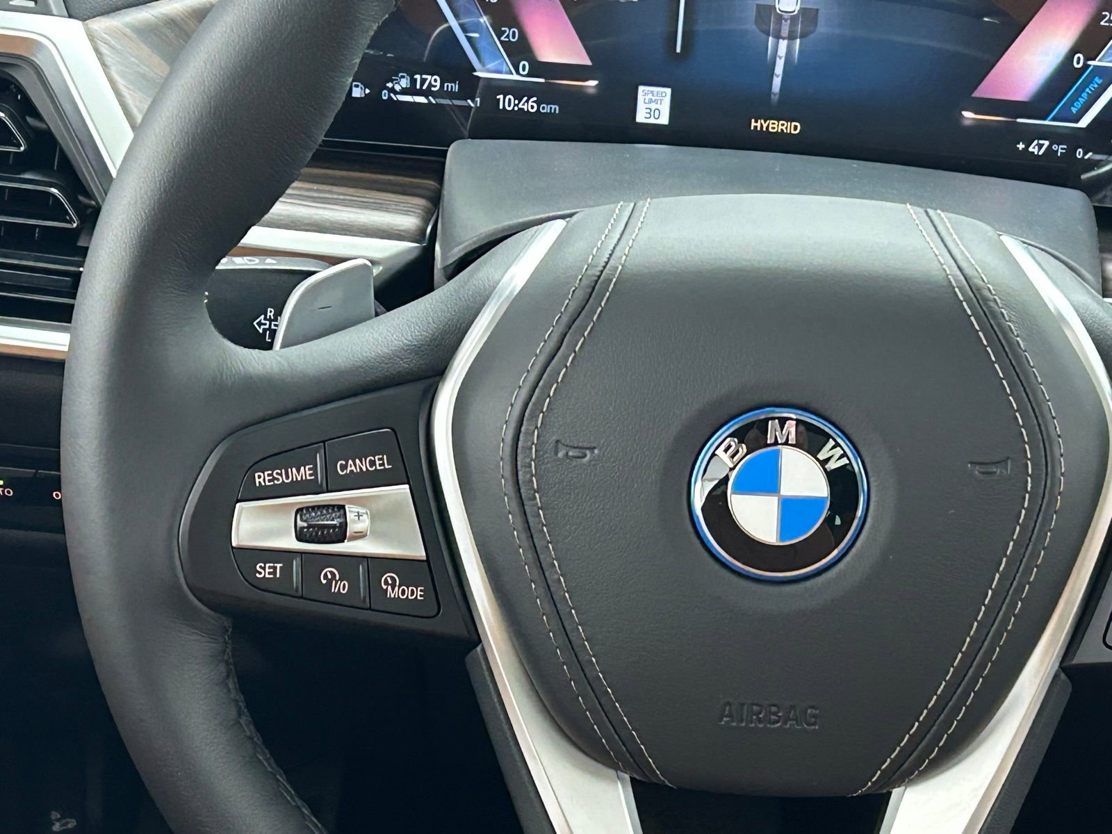 Used 2026 BMW X5 xDrive50e w/ Premium Package image 11