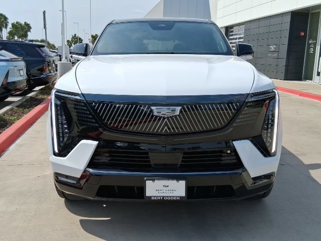 New 2025 Cadillac Escalade IQ Sport 2 AWD/4WD video 2