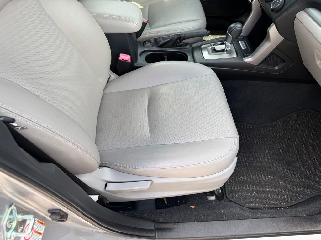 Used 2015 Subaru Forester 2.5i Limited w/ Popular Package #2 AWD/4WD image 17