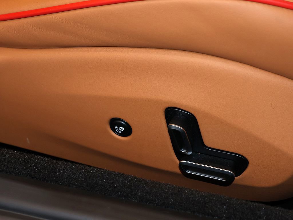 Certified 2022 Ferrari Portofino M RWD image 25