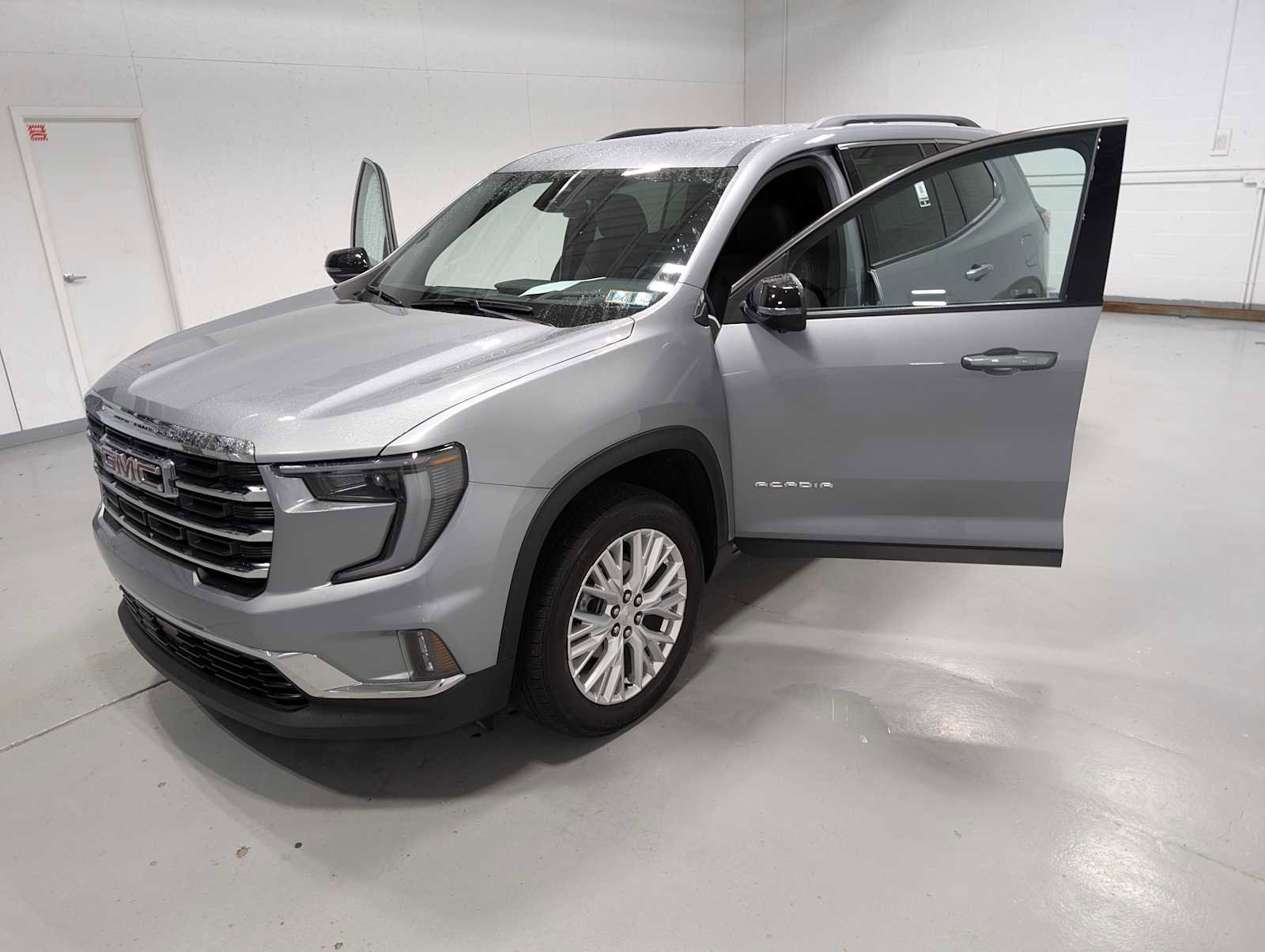 Certified 2024 GMC Acadia Elevation w/ Luxury Package image 16