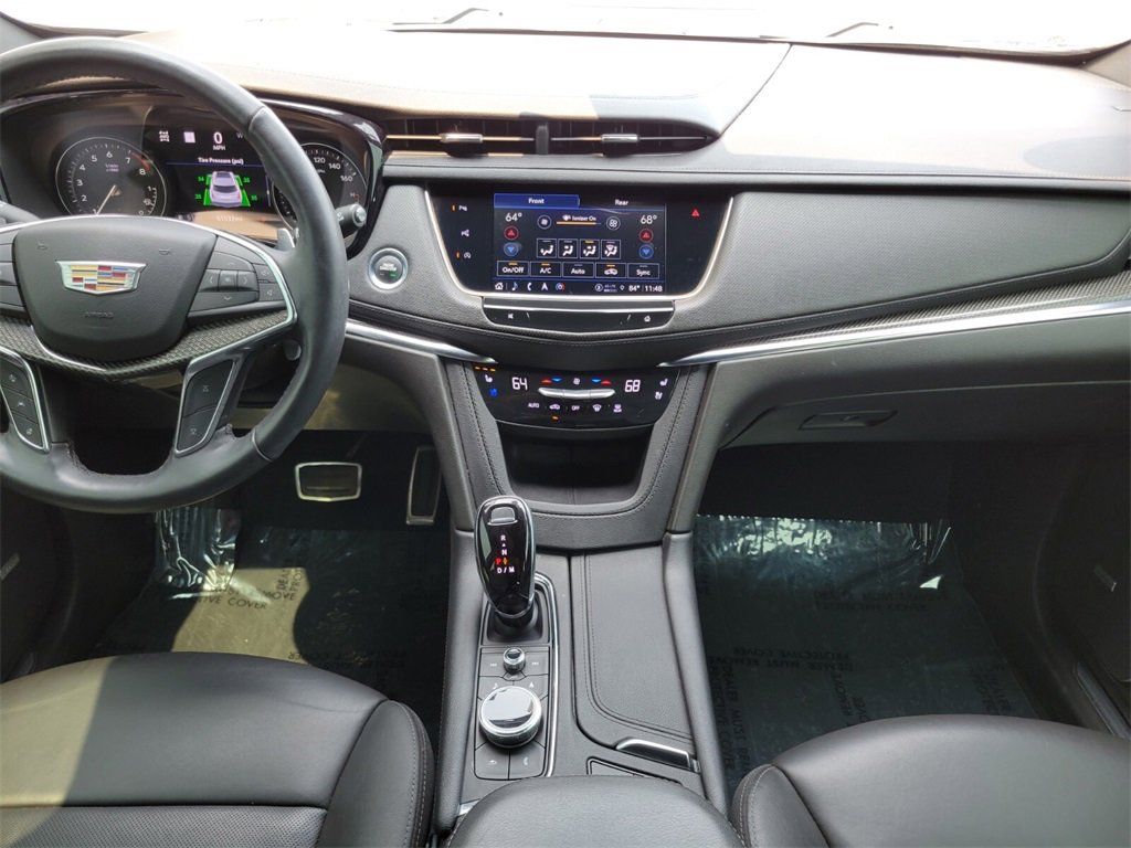 Certified 2022 Cadillac XT5 Sportv w/ LPO, ONYX Package image 13