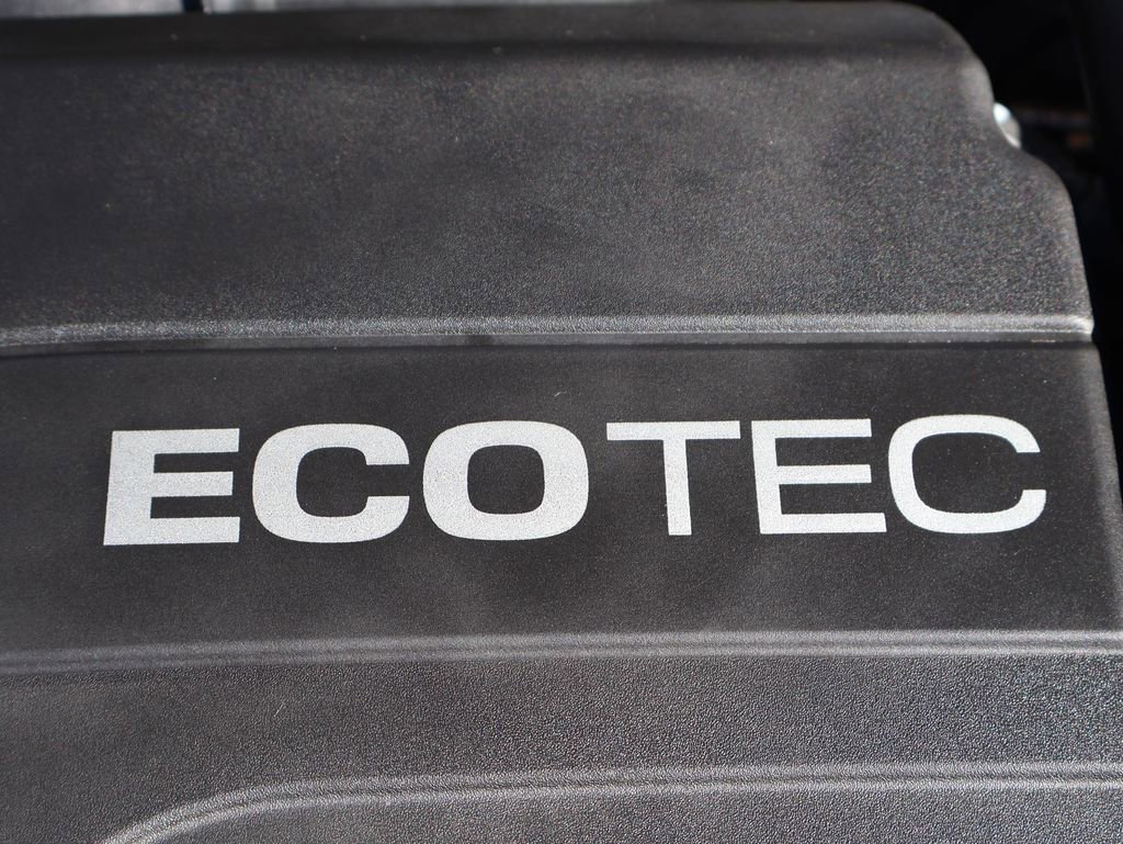 Used 2020 GMC Terrain SLE w/ Elevation Edition image 14