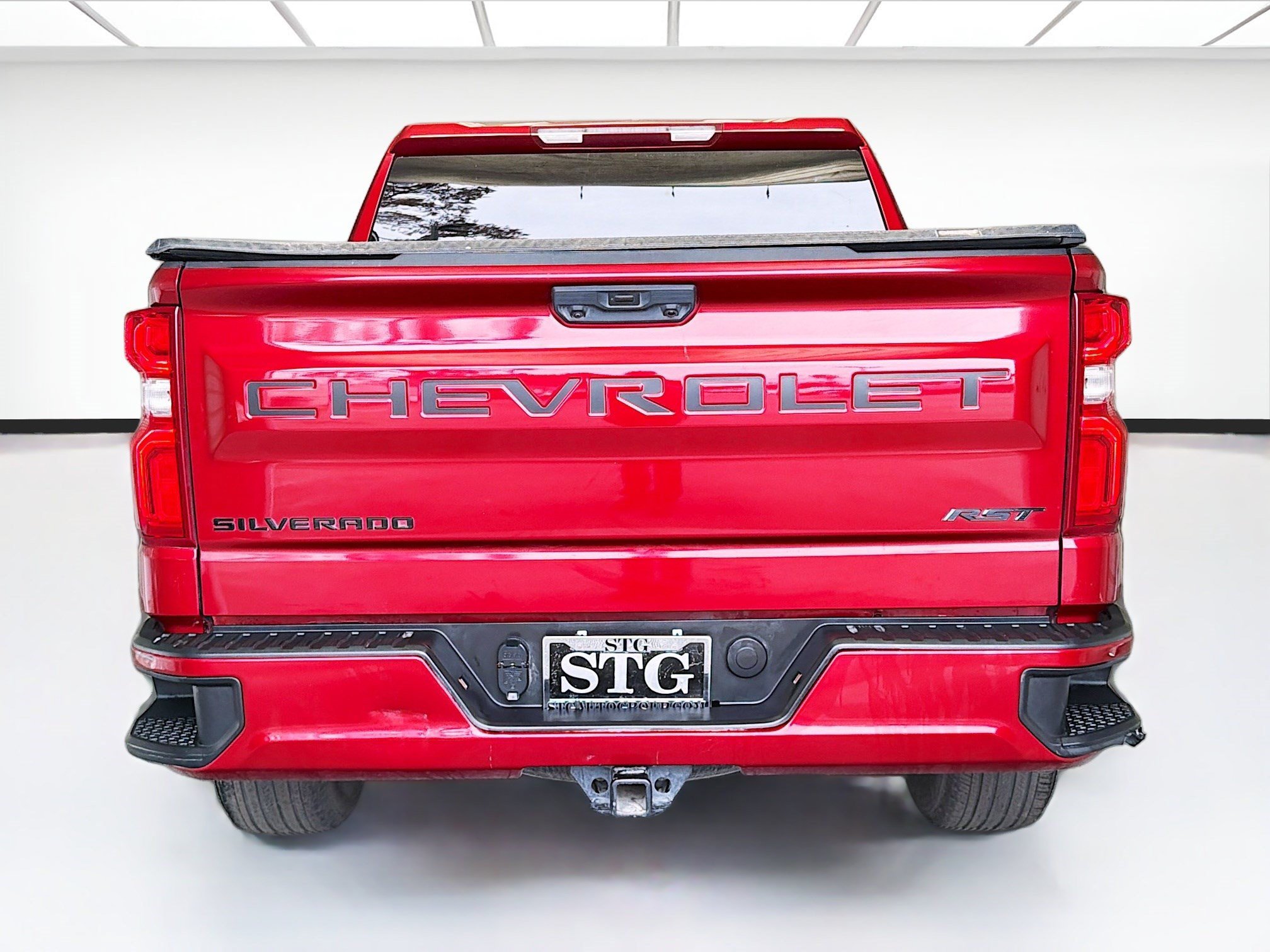 Used 2023 Chevrolet Silverado 1500 RST w/ LPO, Dark Essentials Package AWD/4WD image 5
