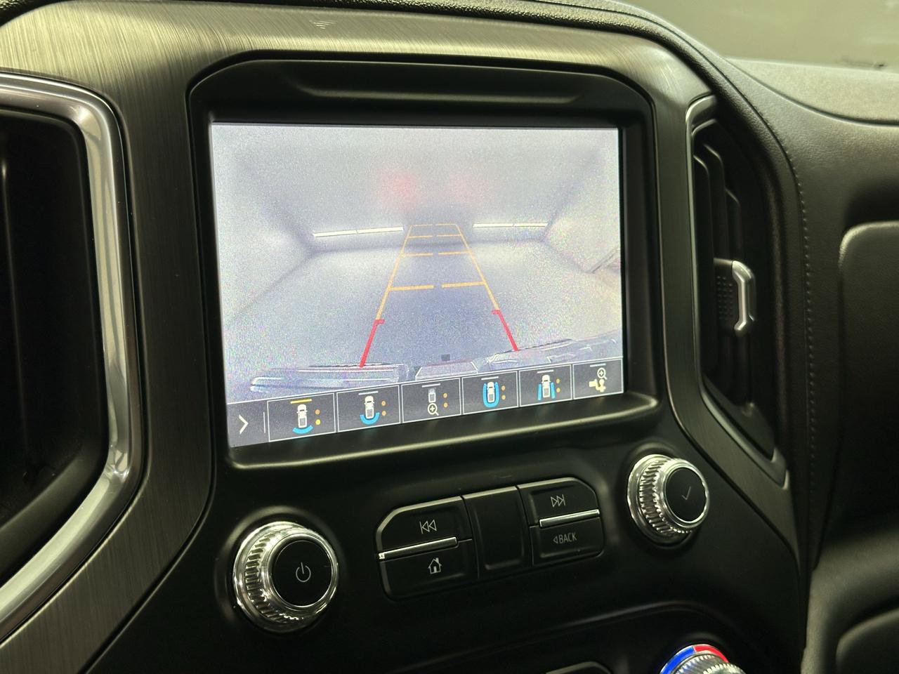 Used 2019 GMC Sierra 1500 Denali w/ Denali Ultimate Package AWD/4WD image 24