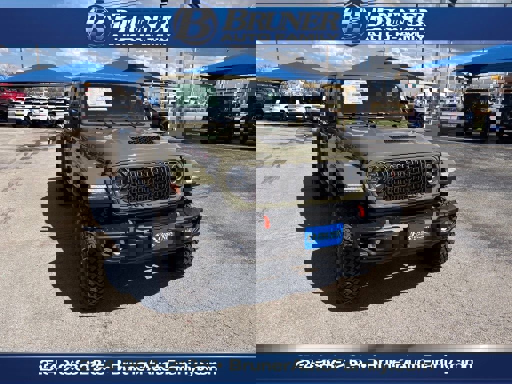 New 2026 Jeep Gladiator Mojave AWD/4WD image 3