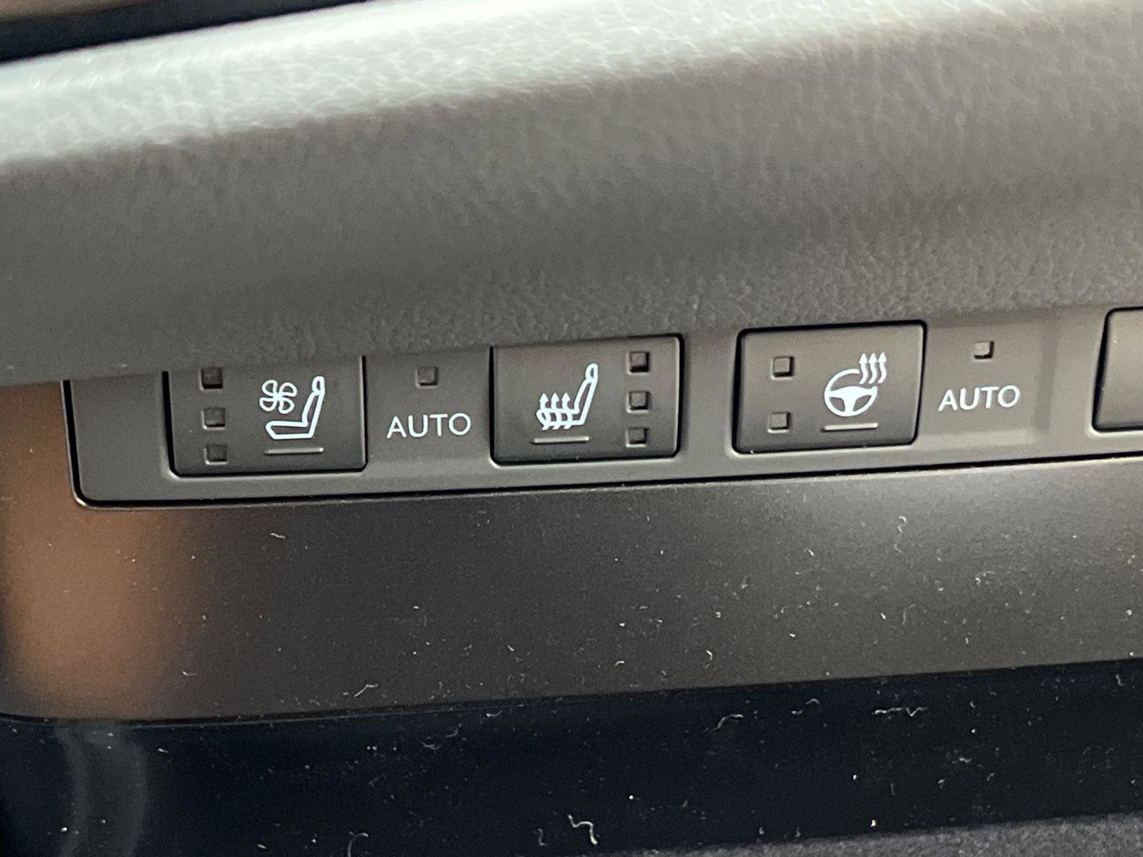 New 2025 Lexus ES 350 w/ Premium Package image 24