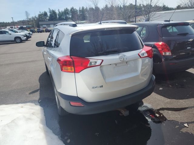 Used 2013 Toyota RAV4 XLE AWD/4WD image 12