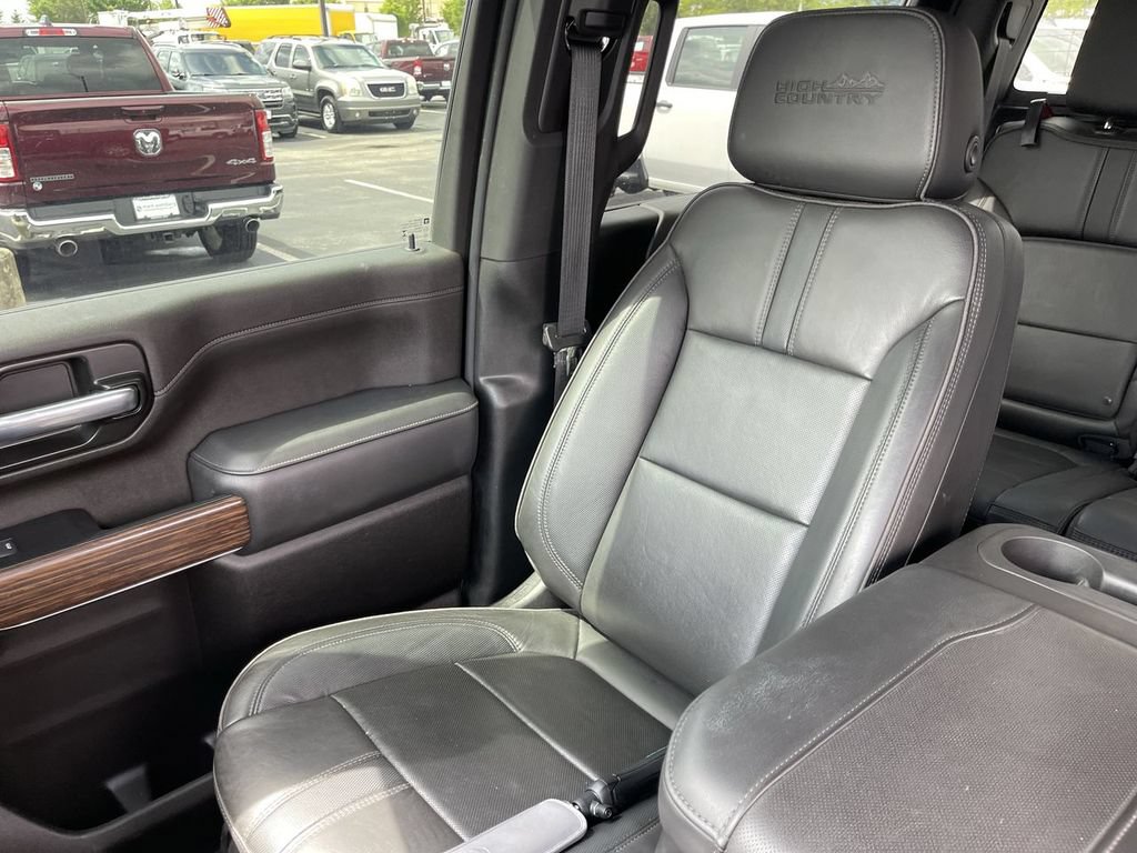 Used 2023 Chevrolet Silverado 2500 High Country w/ LPO, Hitch Package AWD/4WD image 25