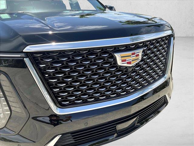 Used 2025 Cadillac Escalade Premium Luxury RWD image 30