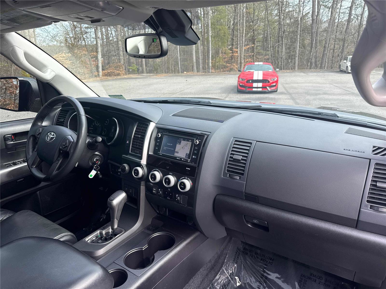 Used 2018 Toyota Sequoia TRD Sport image 27