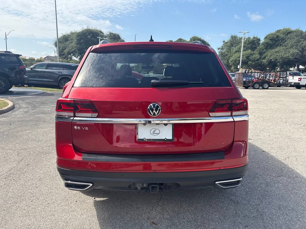 Used 2023 Volkswagen Atlas SE w/ Black Wheel Package FWD image 4