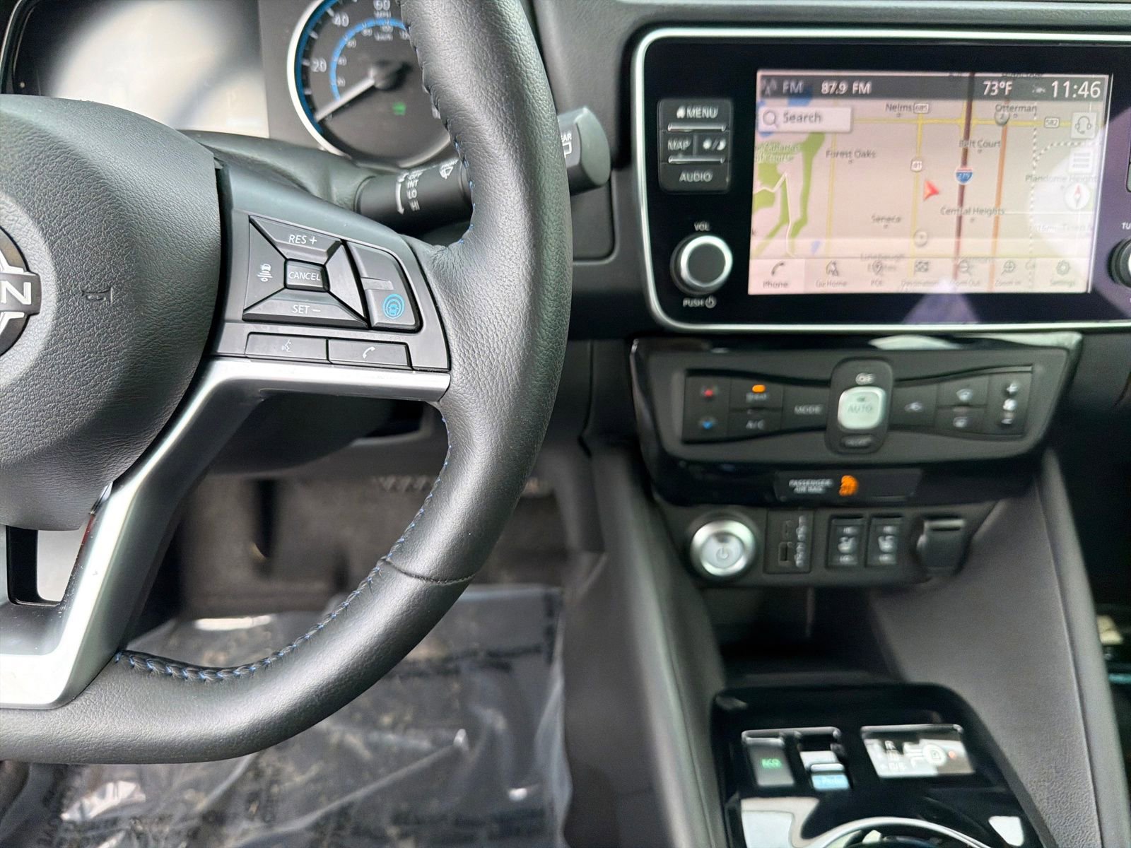 Certified 2023 Nissan Leaf SV Plus image 16