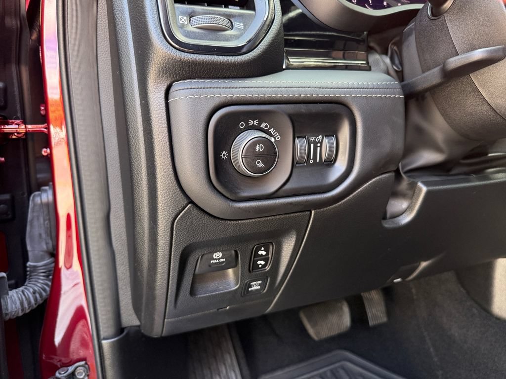 Used 2025 RAM 1500 Limited w/ Bed Utility Group AWD/4WD image 19