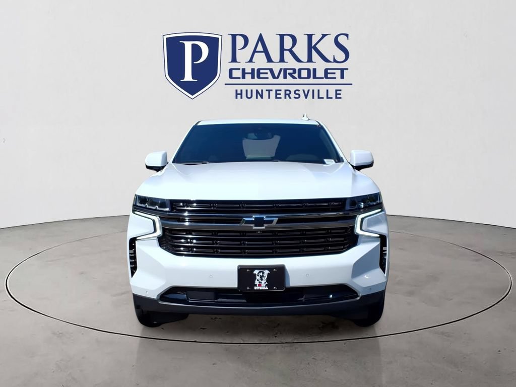 Used 2022 Chevrolet Tahoe RST w/ Luxury Package AWD/4WD image 2