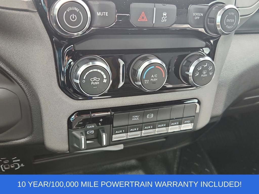 New 2026 RAM 3500 Tradesman AWD/4WD image 16