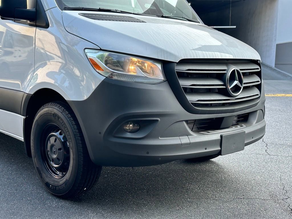New 2025 Mercedes-Benz Sprinter 2500 image 4