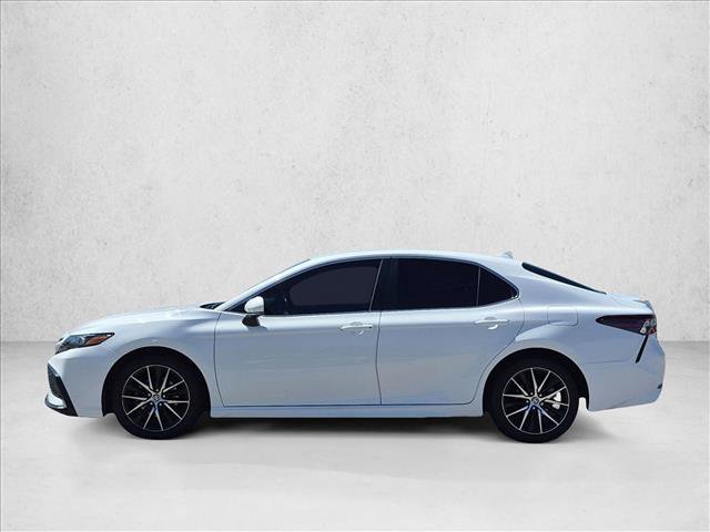 Used 2024 Toyota Camry SE FWD image 6