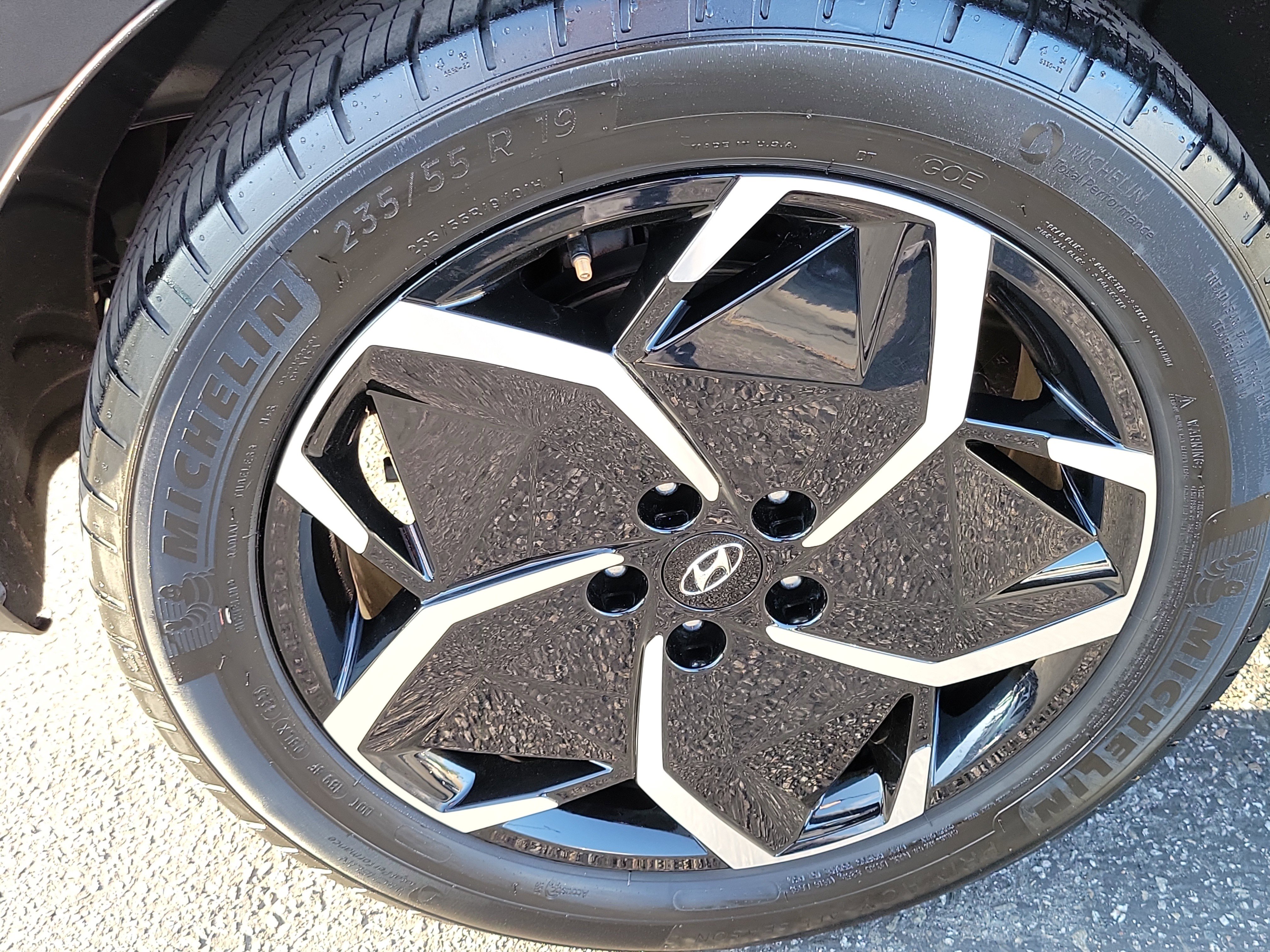 Certified 2024 Hyundai Ioniq 5 SEL image 22