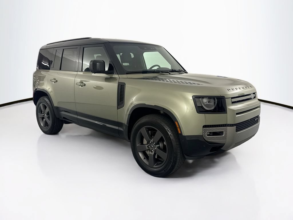 Used 2023 Land Rover Defender 110 X-Dynamic SE AWD/4WD image 3