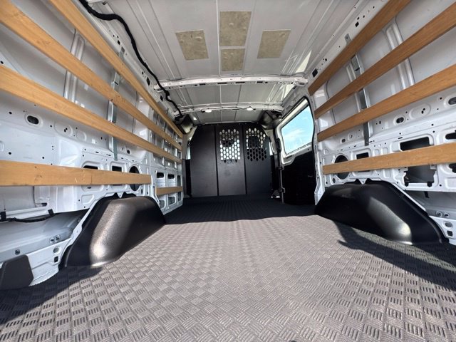Used 2025 Ford Transit 250 Low Roof w/ Exterior Upgrade Package RWD image 8
