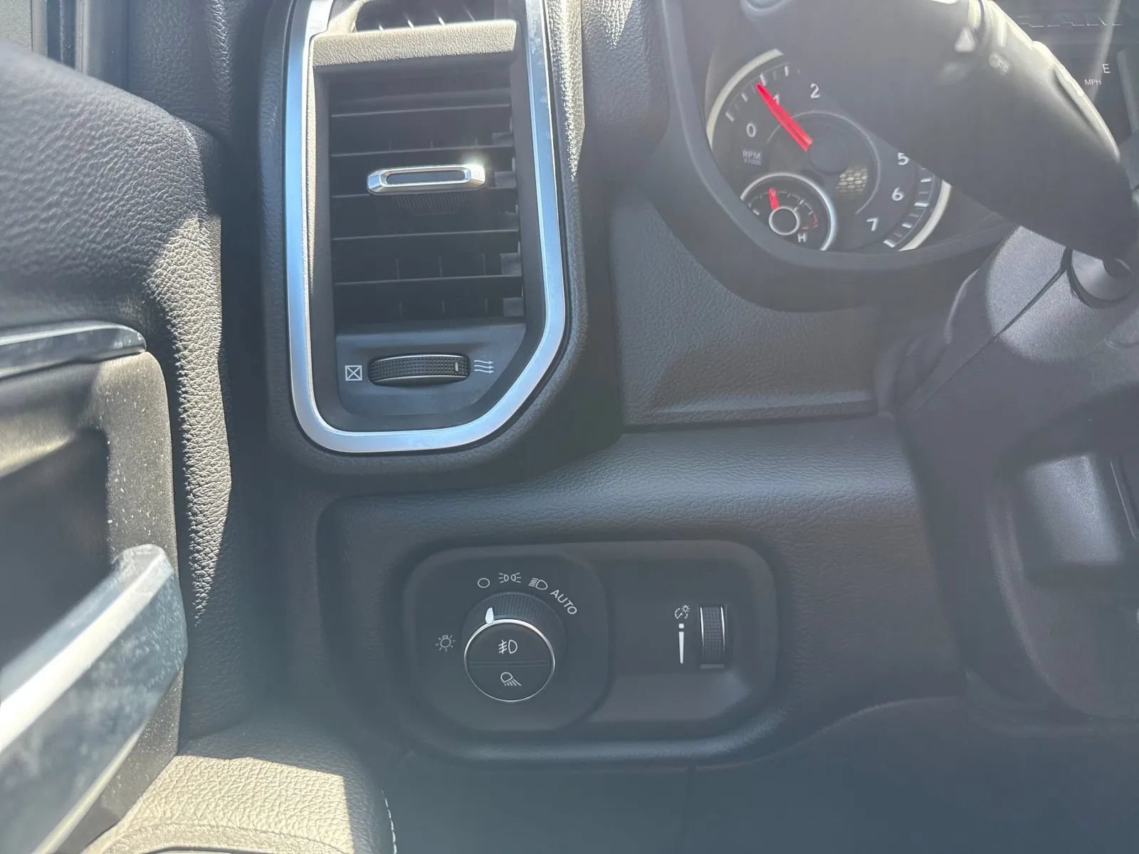 Used 2026 RAM 2500 Big Horn AWD/4WD image 22