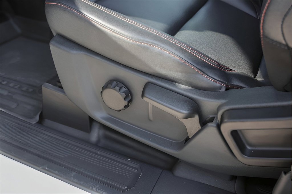 Used 2025 Ford Bronco Stroppe Edition image 8