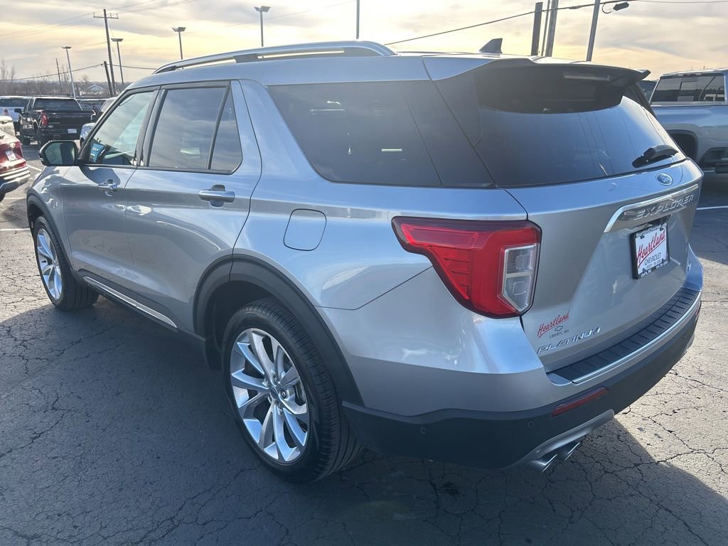 Used 2022 Ford Explorer Platinum w/ Equipment Group 601A image 7