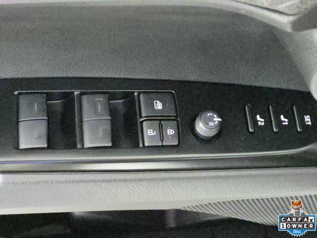 Used 2025 Toyota Camry XLE w/ Premium Plus Package FWD image 16
