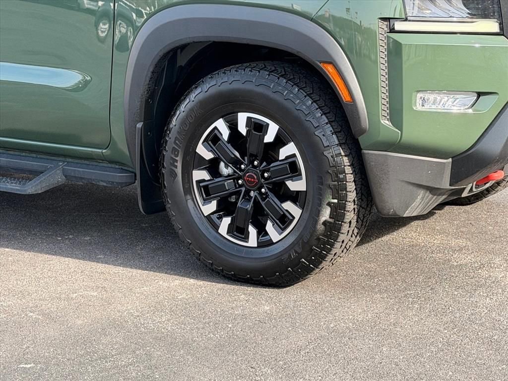 Used 2024 Nissan Frontier Pro-X w/ Technology Package image 26