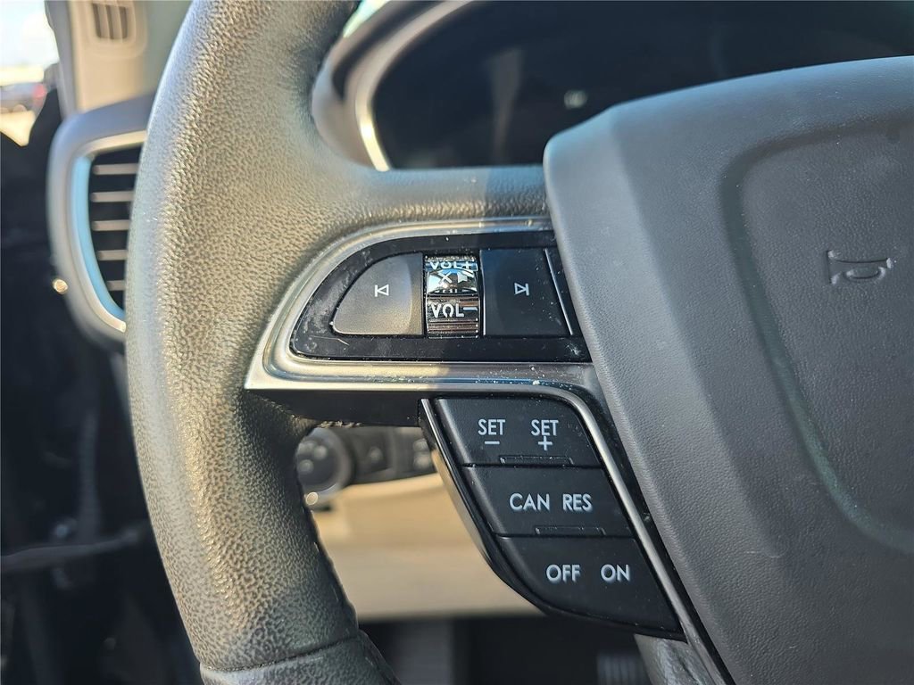 Used 2020 Lincoln Nautilus FWD image 23