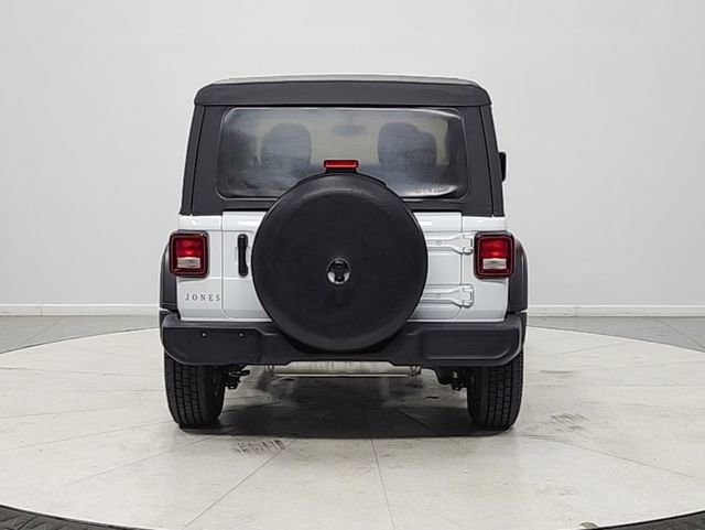 Used 2021 Jeep Wrangler Sport image 6