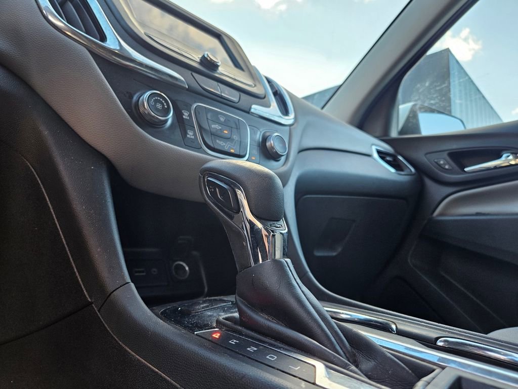 Used 2022 Chevrolet Equinox LT image 29