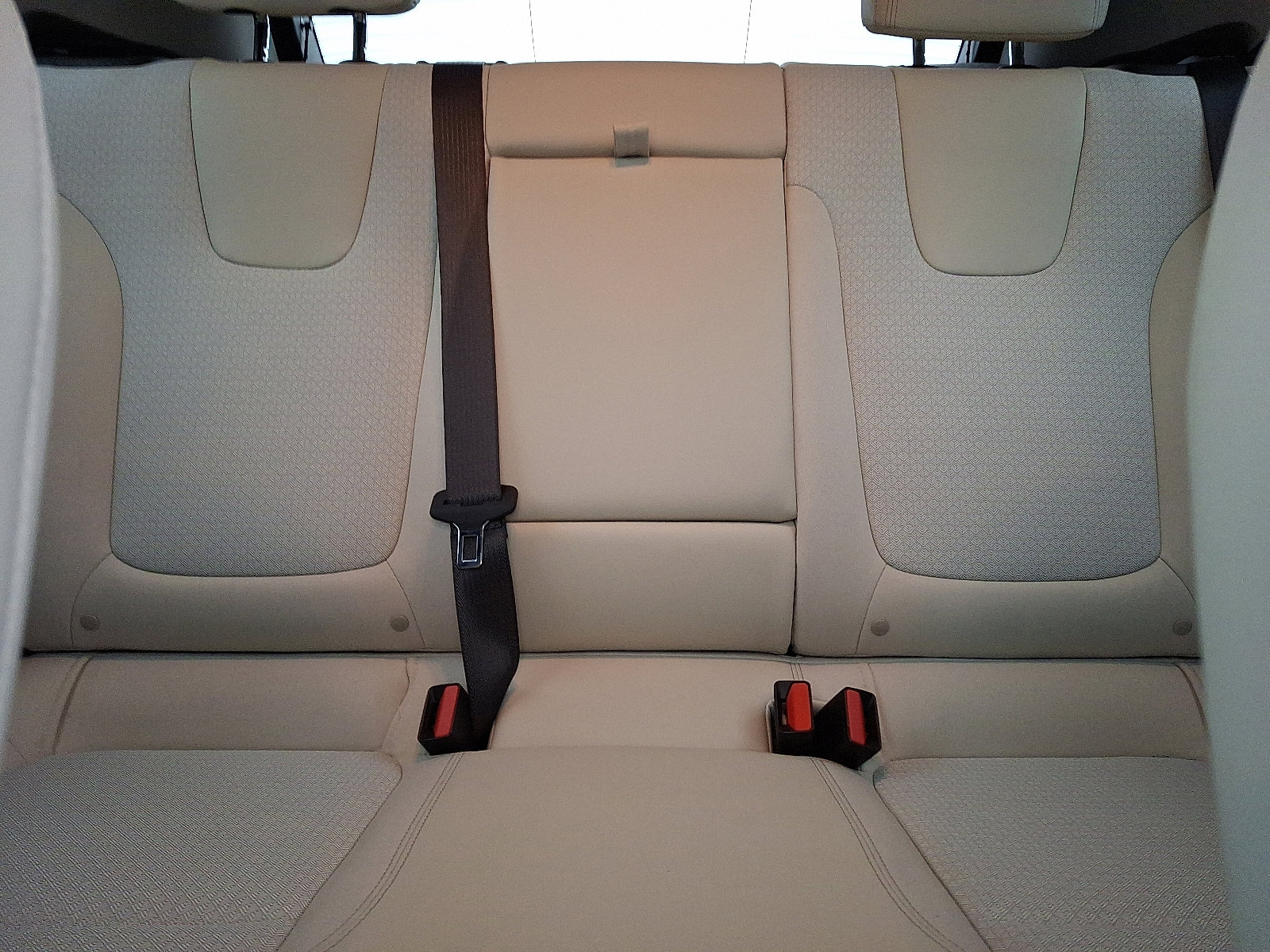 Used 2023 Buick Encore GX Select image 19