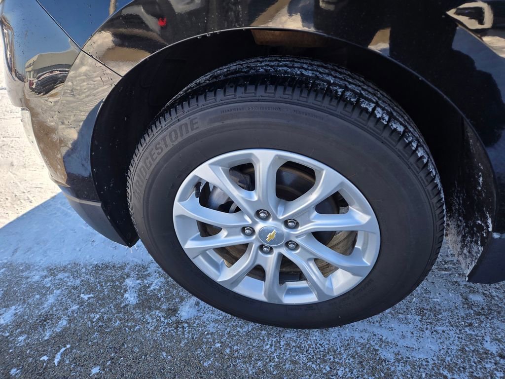 Used 2018 Chevrolet Equinox LT image 42