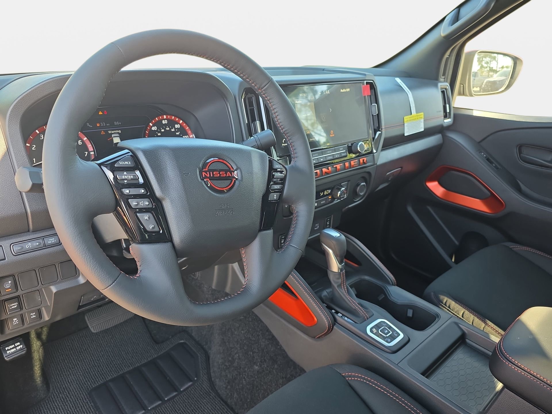 New 2026 Nissan Frontier PRO-4X w/ Tow Package AWD/4WD image 15