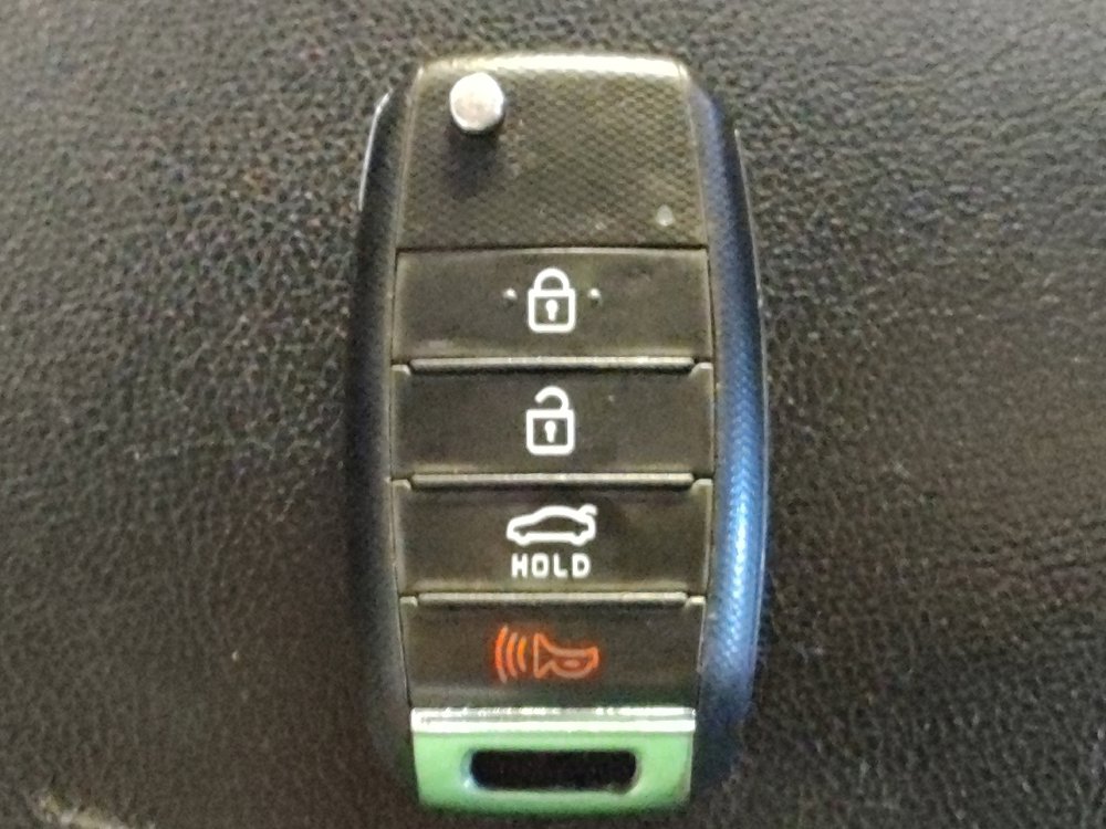 Used 2019 Kia Optima LX FWD image 32