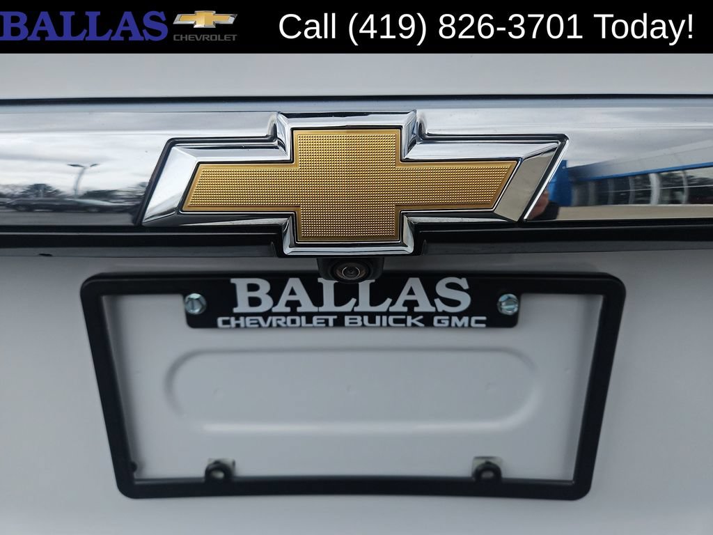 Certified 2023 Chevrolet Traverse LS FWD image 31