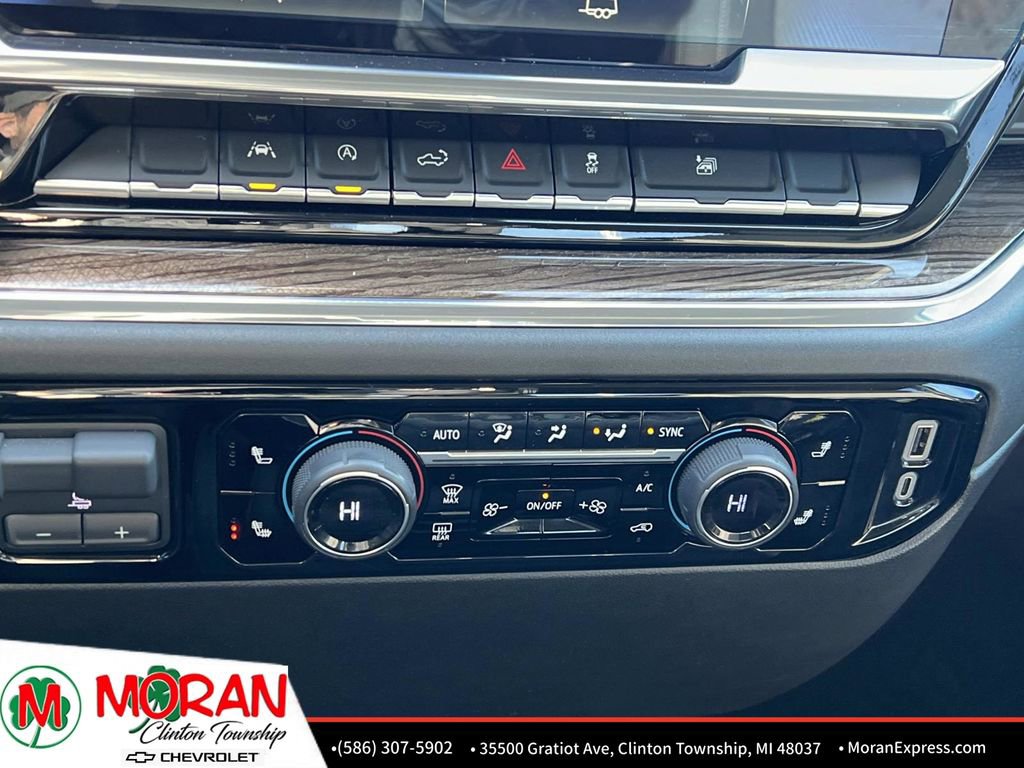 Certified 2023 Chevrolet Silverado 1500 RST w/ LPO, Dark Essentials Package AWD/4WD image 23