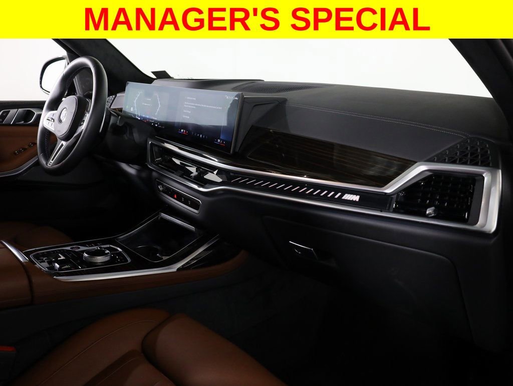 Used 2026 BMW X7 M60i image 64
