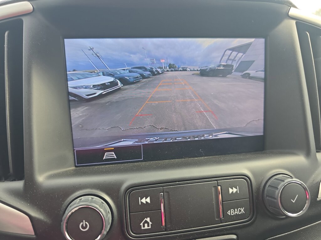 Used 2023 GMC Terrain SLT w/ Elevation Edition image 14