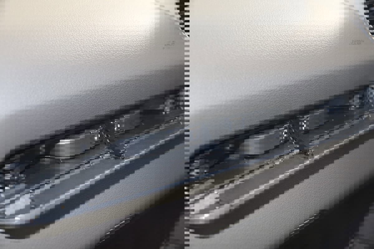 Used 2023 Porsche 718 Cayman S w/ Sport Chrono Package image 48