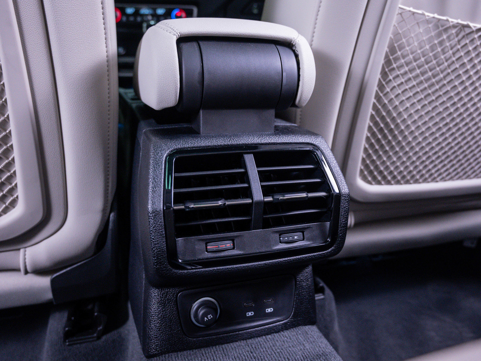 Used 2024 Audi Q3 2.0T Premium Plus w/ Premium Plus Package image 17